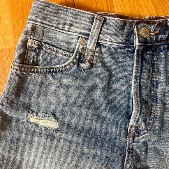 Free People Jean Shorts Button Fly Denim Size 24 We the free distressed - Picture 7 of 8